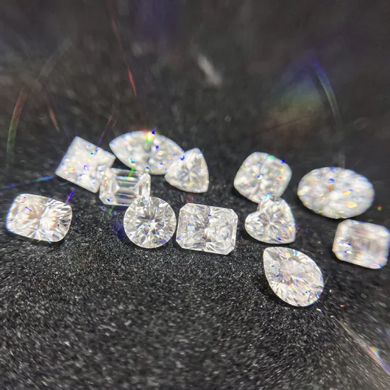 무색 사각 래디언트 컷 8X8mm 모이사나이트 루즈